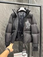 Moncler Grenoble Verdons Men's Short Down - Image 5