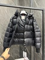 Moncler Maljasset Men's Short Down Jacket - Image 3