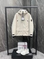 Moncler Black Label Skiing 20024 Autumn/Winter Grenoble Pressure Glued Skiing Down Jacket