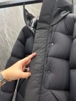 Moncler Madeira Black Warrior Short Men's Down Jacket - Image 4