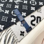 Louis Vuitton LV ×Supreme co-branded black wool scarf Size: 30*180cm - Image 7