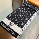 Louis Vuitton high-end Black 100% cashmere knitted scarf Size: 30*180cm - Image 5