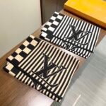 Louis Vuitton Black Striped Cashmere Scarf Size: 30*180cm - Image 2