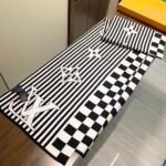 Louis Vuitton Black Striped Cashmere Scarf Size: 30*180cm - Image 5