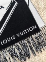 Louis Vuitton 3D black scarf Size: 200x34 cm - Image 3