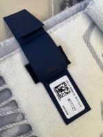 Louis Vuitton gray 100% wool scarf with electronic security chip Size: 186 * 34 cm - Image 9