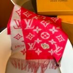 Louis Vuitton New Year's red dragon embroidered patch jacquard pattern 100% wool scarf Size: 186* 34 cm - Image 5