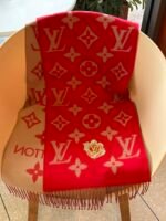 Louis Vuitton New Year's red dragon embroidered patch jacquard pattern 100% wool scarf Size: 186* 34 cm - Image 3
