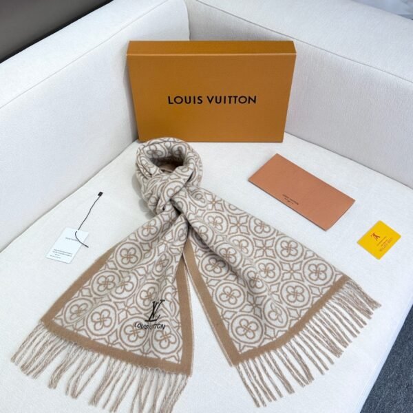 Louis Vuitton 100% lambskin double-sided jacquard khaki scarf Size: 35*200cm