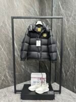 Moncler Cyclone 2-in-1 down jacket - Image 11
