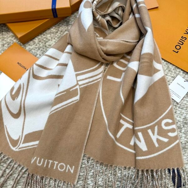 Louis Vuitton 3D Khaki Scarf Size: 200*34cm