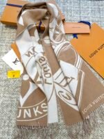 Louis Vuitton 3D Khaki Scarf Size: 200*34cm - Image 4