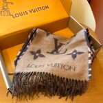 Louis Vuitton jacquard woven integrated hooded scarf Size: 196 * 26 cm - Image 8