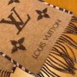 Louis Vuitton jacquard woven integrated hooded scarf Size: 196 * 26 cm - Image 5