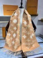 Louis Vuitton 100% wool orange shawl scarf Size: 34*180cm - Image 6