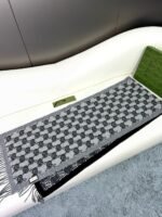 GUCCI 2024 Winter Series Double G Jacquard Scarf  Size: 180*35cm - Image 4