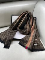 Gucci 100% velvet scarf Size: 32*180cm - Image 3