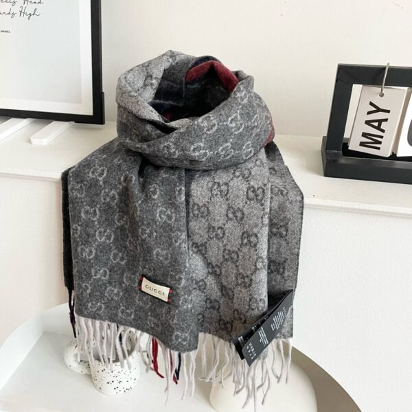 Gucci classic cashmere dark gray shawl scarf size: 70*200cm