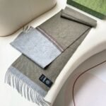 Gucci double-sided different color jacquard 100% lamb wool Scarf  Size: 35*190cm - Image 3