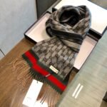 Gucci black plaid scarf Size: 33*180cm - Image 9