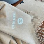 Chanel 100% premium cashmere ripple scarf - Image 6