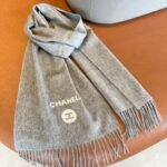 Chanel 100% premium cashmere ripple scarf - Image 6