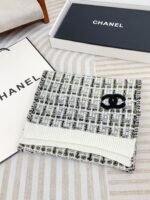 CHANEL wool suit hat three-piece set hat + scarf + gloves  - Image 9