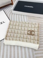 CHANEL wool suit hat three-piece set hat + scarf + gloves - Image 9