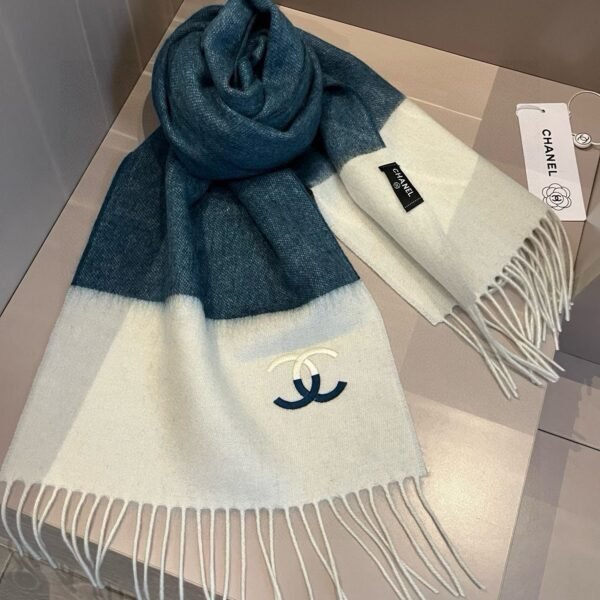CHANEL 100% cashmere water ripple small scarf  Size: 30*180cm