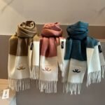 CHANEL 100% cashmere water ripple small scarf  Size: 30*180cm - Image 3