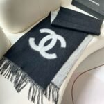 CHANEL cashmere Scarf  Size: 70*200cm - Image 8