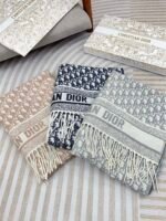 DIOR double-sided cashmere scarf with letters Size: 45*200cm - Image 2