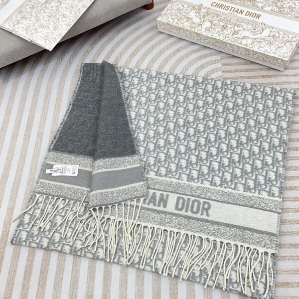 DIOR double-sided cashmere scarf with letters Size: 45*200cm