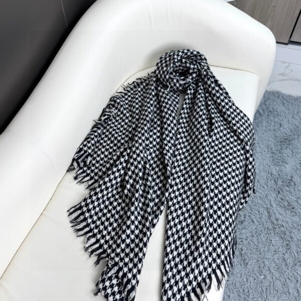 2025 Dior new houndstooth cashmere shawl scarf