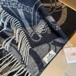 Hermès 100% premium lambskin Scarf - Image 4