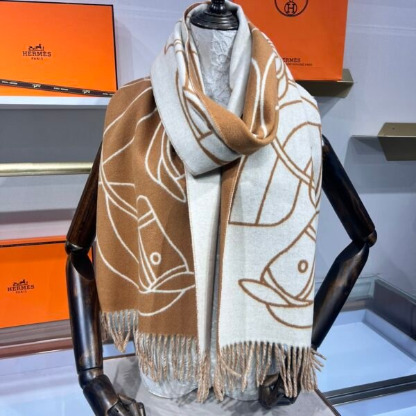 Hermes high-end 100% cashmere scarf Size: 40*195cm