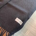 YSL 100% cashmere scarf Size: 30*200cm - Image 6