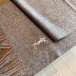 YSL 100% cashmere scarf Size: 30*200cm - Image 8