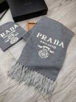 Prada wool two-piece suit 【Hat +Scarf】 - Image 7
