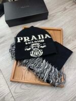 Prada wool two-piece suit 【Hat +Scarf】 - Image 6