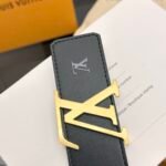 Louis Vuitton LV Initiales Blason 40mm Reversible Belt - Image 5