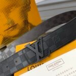 Louis Vuitton LV Check Double-sided Belt  Width: 4.0cm - Image 9