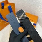 Louis Vuitton LV double-sided two-color lychee pattern belt Width: 4cm - Image 5