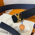 Louis Vuitton LV double-sided two-color lychee pattern belt Width: 4cm - Image 4