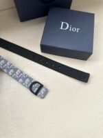 Dior Charm Men's Belt Buckle Width: 3.5cm - Image 3