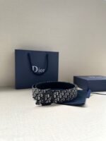 Dior Charm Men's Belt Buckle Width: 3.5cm - Image 2