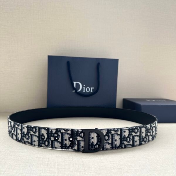 Dior belt buckle Width: 3.5cm
