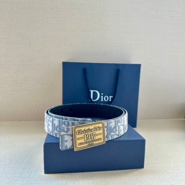Dior belt buckle Width: 3.5cm
