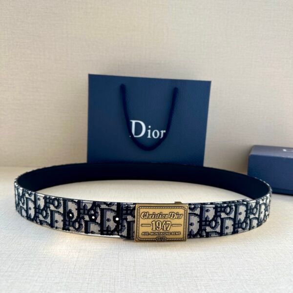 Dior belt buckle Width: 3.5cm