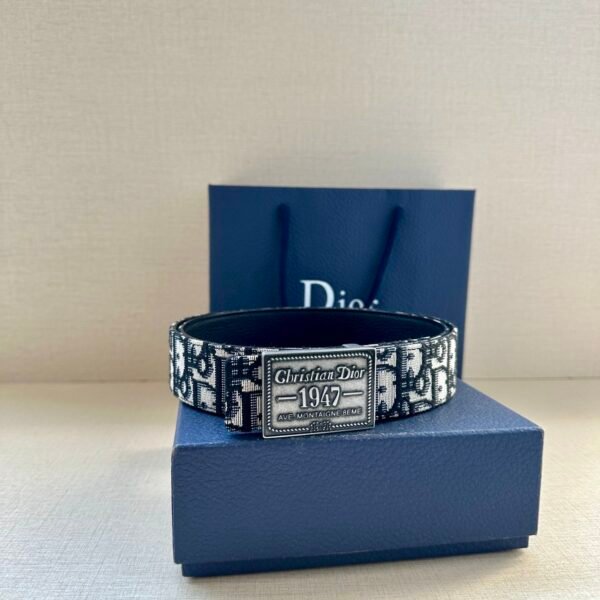 Dior belt buckle Width: 3.5cm